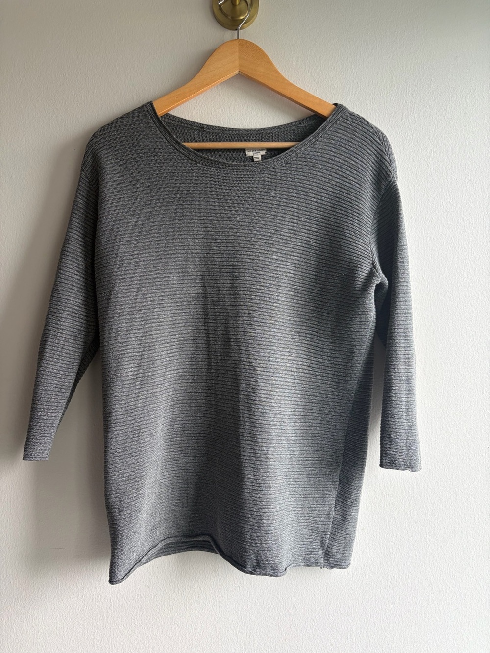 Wilfred Ribbed Gray Long Sleeve Knit Top